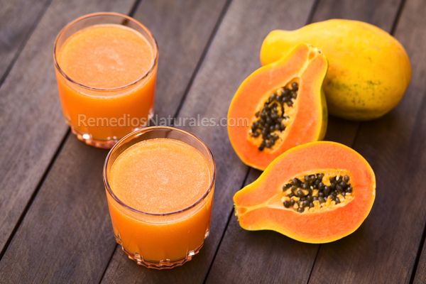 jugo de papaya para la gastritis